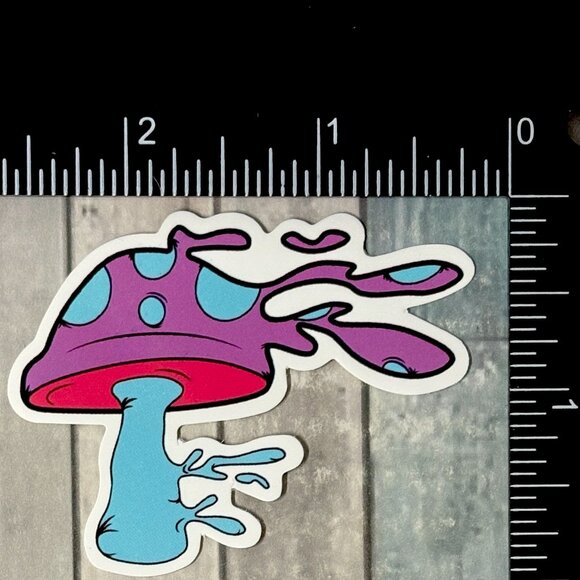 🌀10/$10🌀 Magic Mushroom Waterproof Sticker Decal - Picture 1 of 1